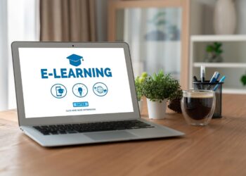 Dlaczego kursy online są popularniejsze niż stacjonarne?